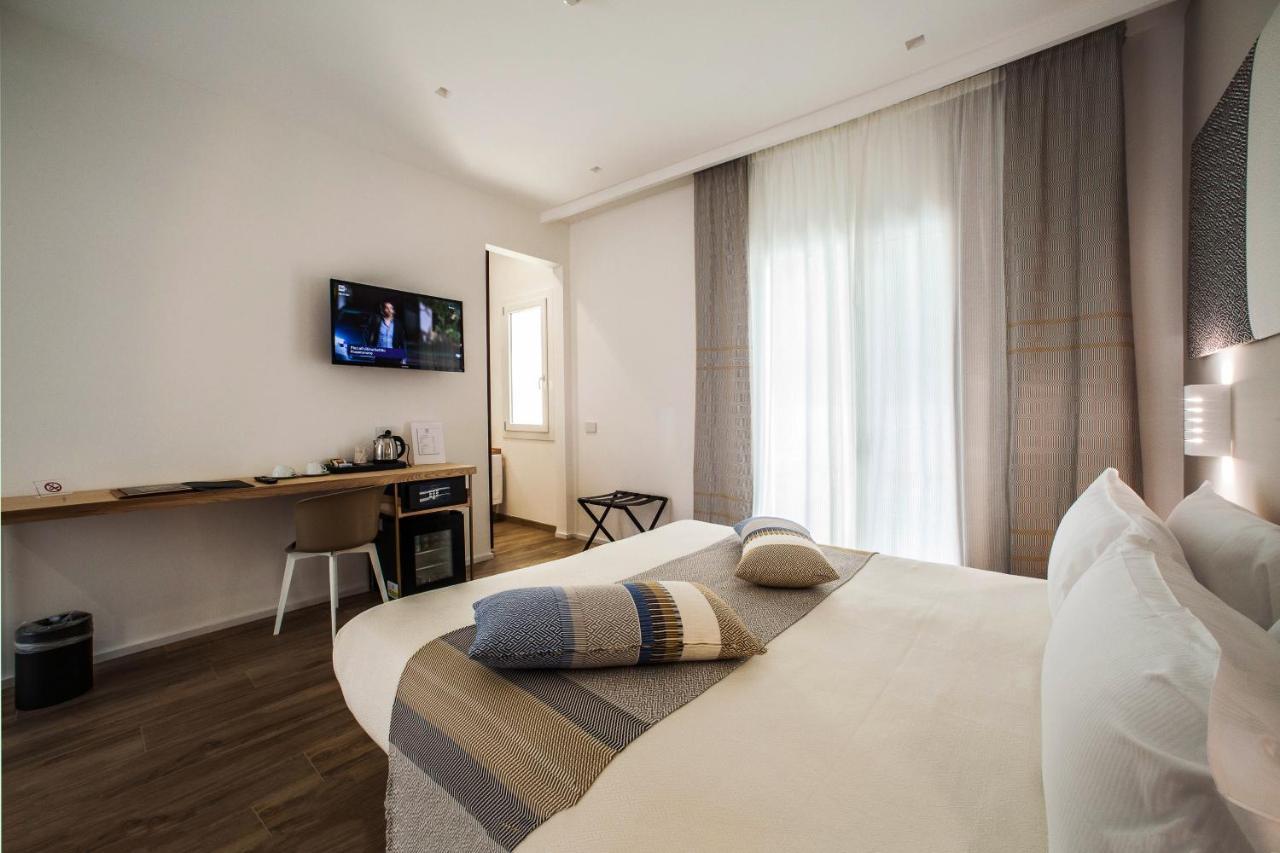 Noha Lifestyle Hotel - Adults Only Pula Exterior photo