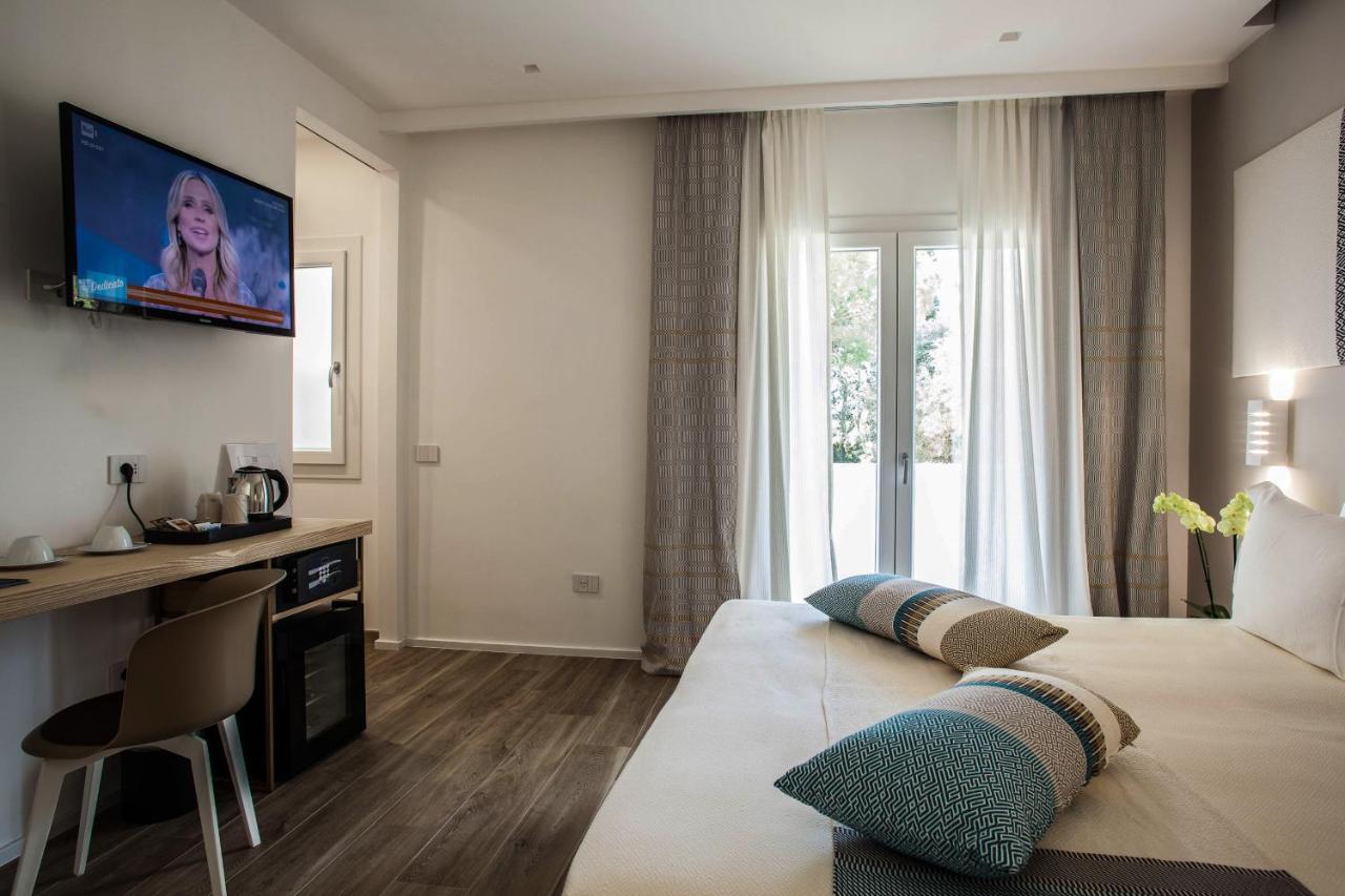 Noha Lifestyle Hotel - Adults Only Pula Exterior photo