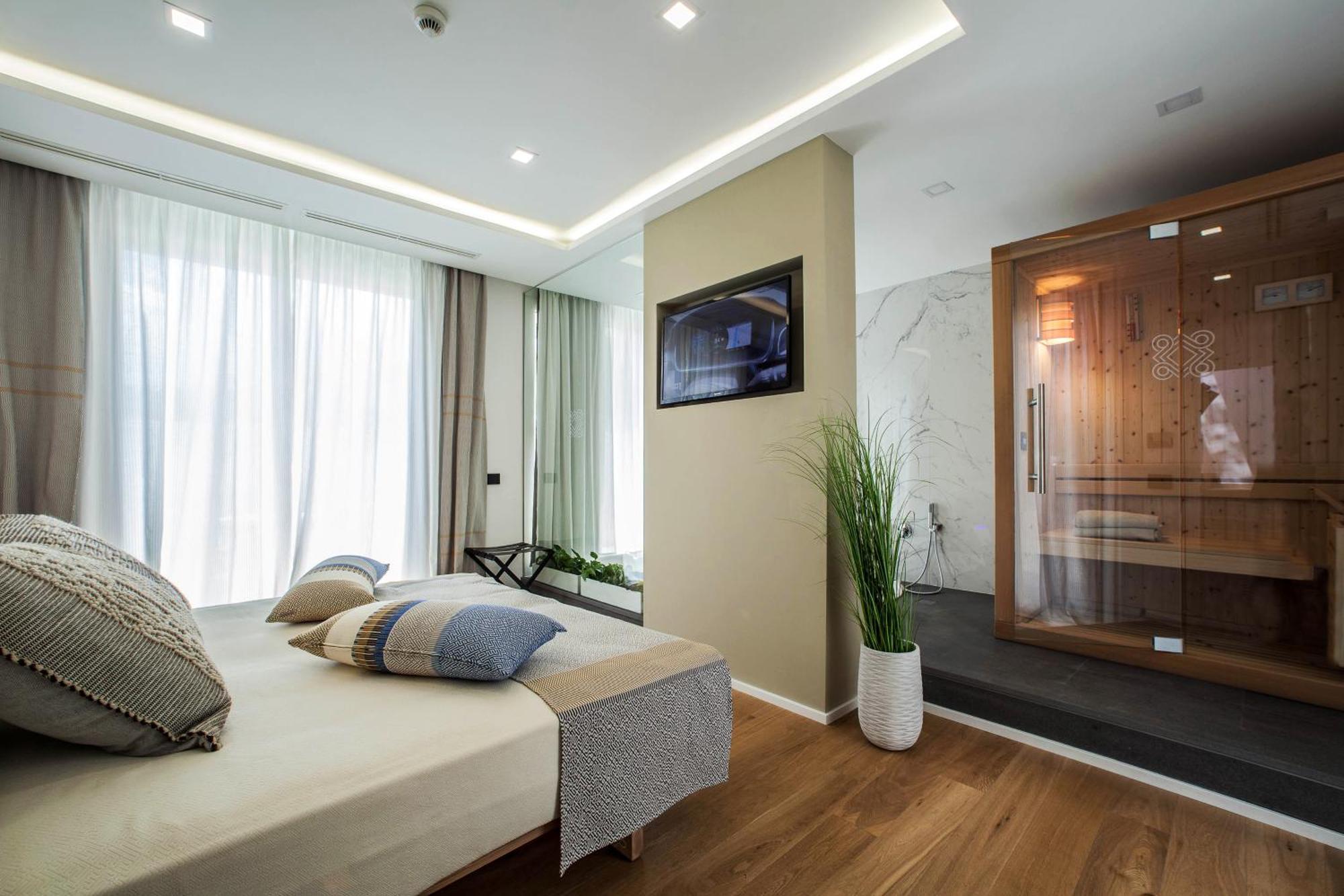 Noha Lifestyle Hotel - Adults Only Pula Exterior photo