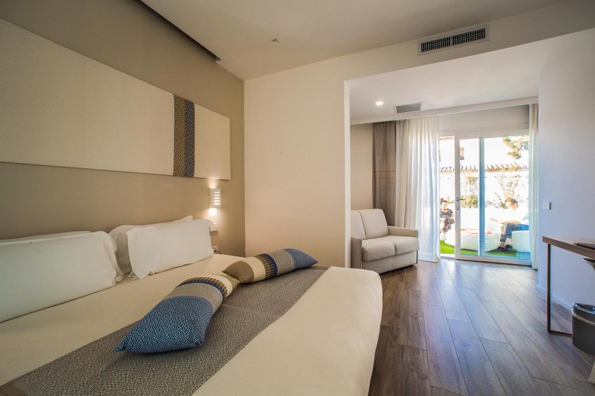Noha Lifestyle Hotel - Adults Only Pula Exterior photo